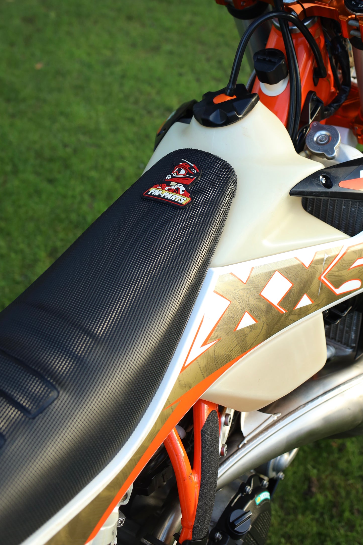 FM-PARTS Ass Guardian GRIPPER Seat Cover KTM EXC 2020-2023 Black