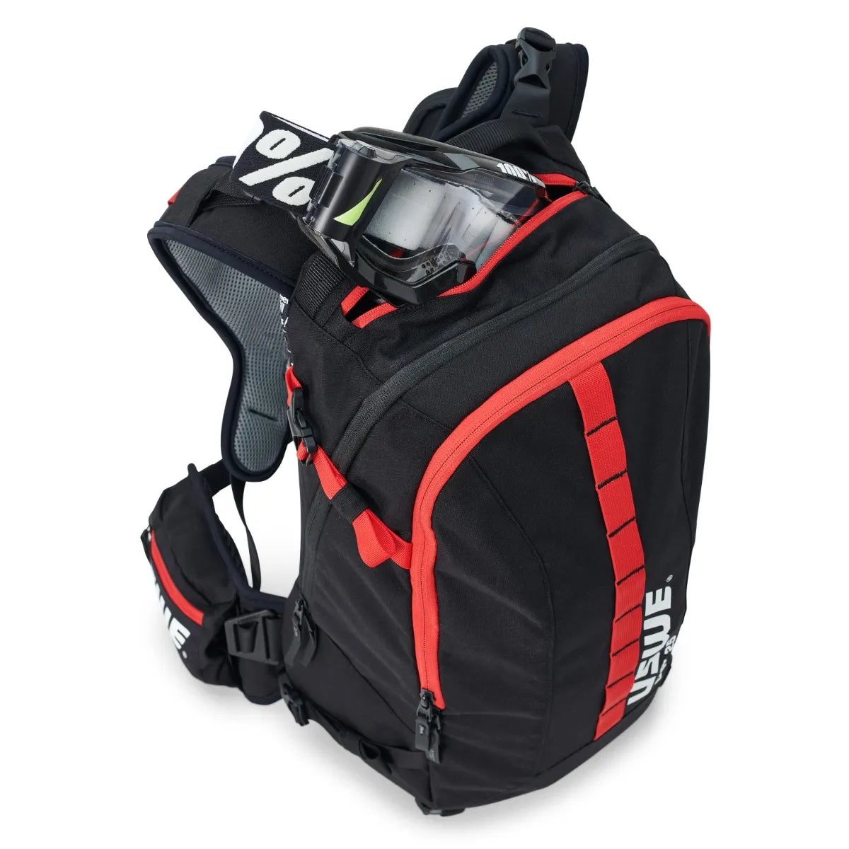 USWE CORE 25 Daypack – Black/Red