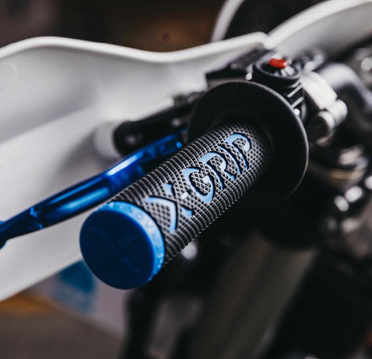 X-GRIP BRAAAAP LOCK ON GRIPS