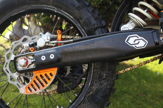 CROSSLINKED COMPONENTS Swingarm Guards (Husqvarna, KTM with Linkage Suspension 2014-2022, GasGas 2021-2023)