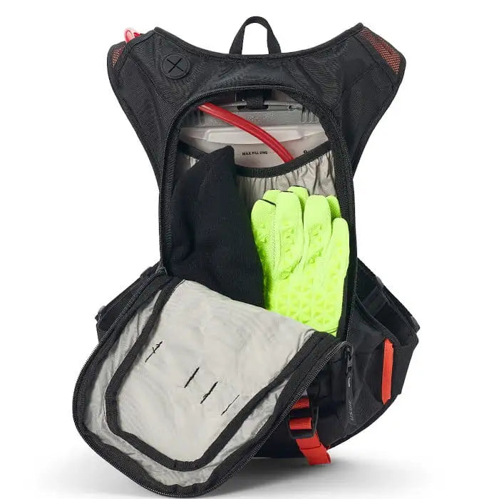 USWE Moto Hydro 8 Hydration Pack (a.k.a Raw 8) – black / orange