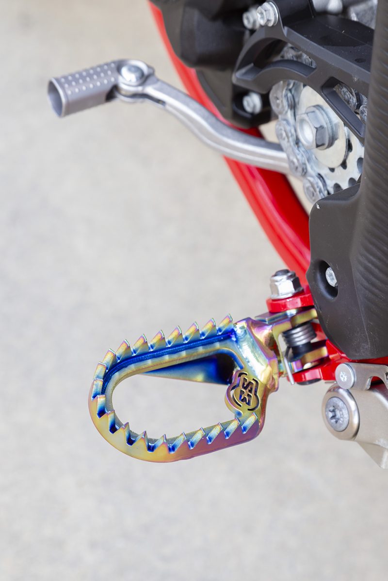 S3 parts ‘TITANIUM PUNK’ Enduro Footrests ‘BACK and LOW’ ALL MODELS