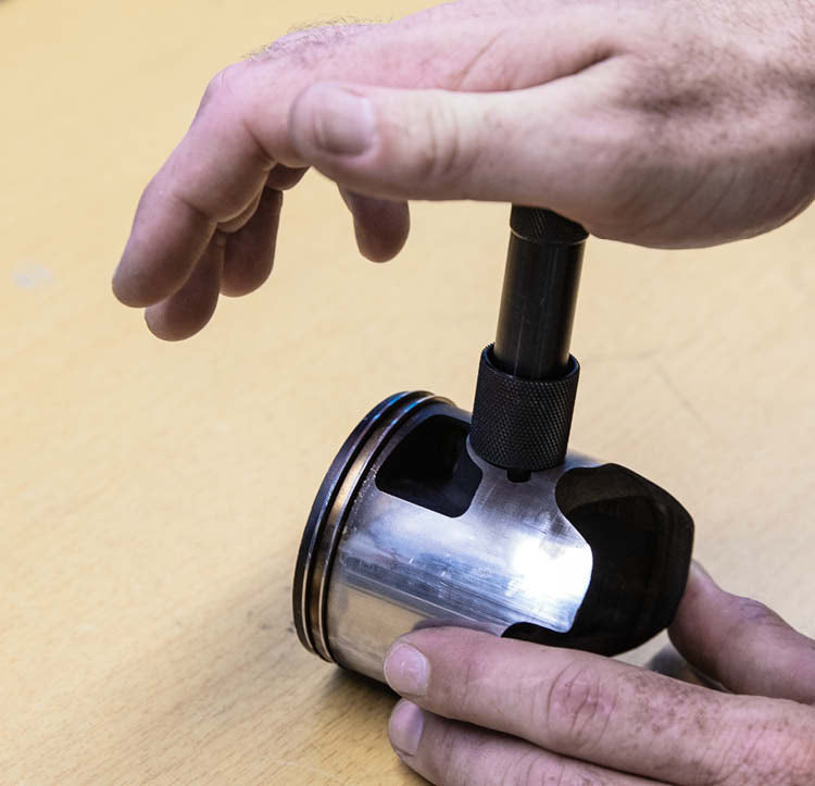 X-GRIP PISTON CLIP TOOL