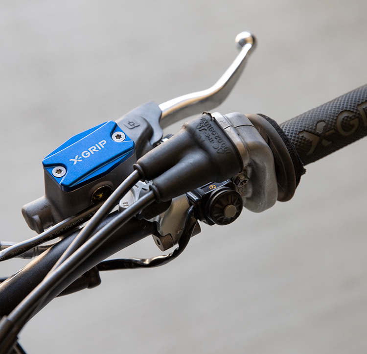 X-GRIP BRAKE- & CLUTCH PUMP CAP FOR BRAKTEC